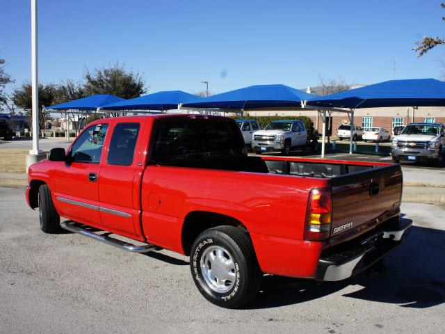 GMC Sierra 2003 photo 3