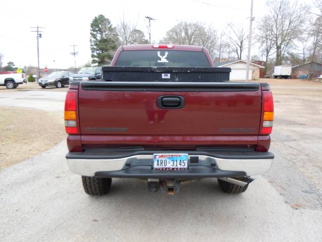GMC Sierra 2003 photo 1