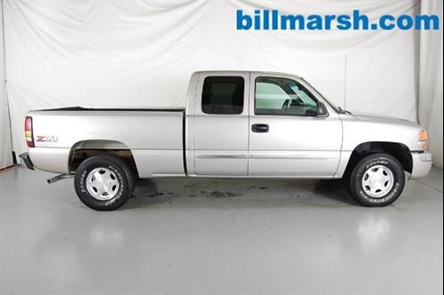 GMC Sierra 2004 photo 1