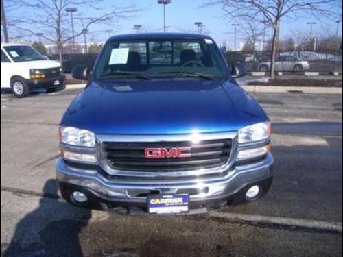 GMC Sierra 2004 photo 3