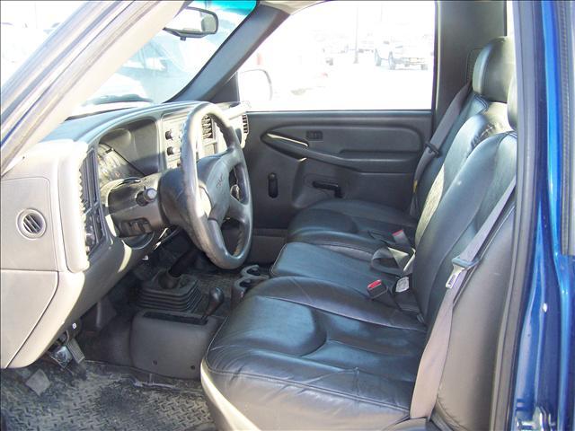 GMC Sierra 2004 photo 3