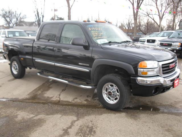 GMC Sierra 2004 photo 3
