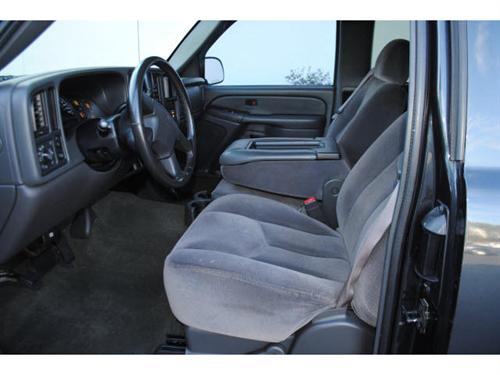 GMC Sierra 2004 photo 2