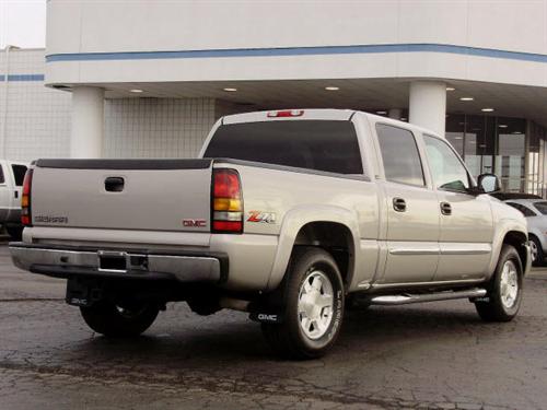 GMC Sierra 2004 photo 1
