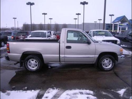 GMC Sierra 2004 photo 4