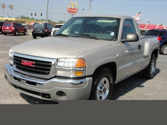 GMC Sierra 2004 photo 1