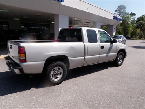 GMC Sierra 2004 photo 2