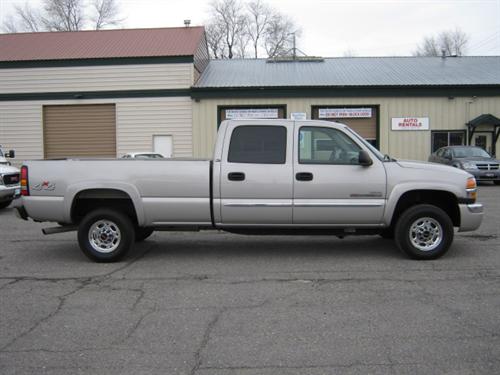 GMC Sierra 2004 photo 2