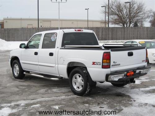 GMC Sierra 2005 photo 3