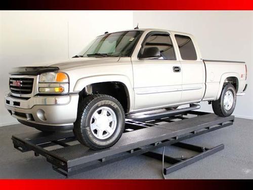 GMC Sierra 2005 photo 4