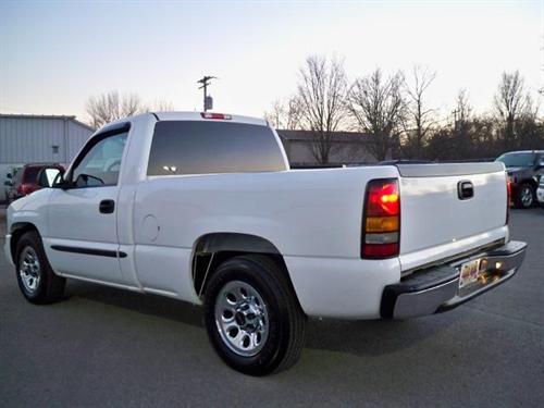 GMC Sierra 2005 photo 1