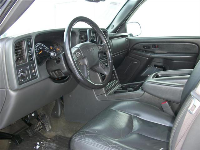 GMC Sierra 2005 photo 1