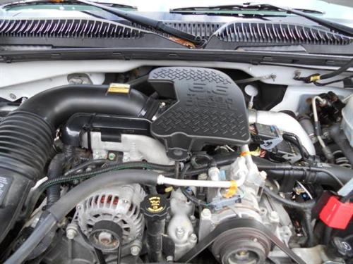 GMC Sierra 2005 photo 2