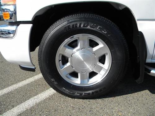 GMC Sierra 2005 photo 3