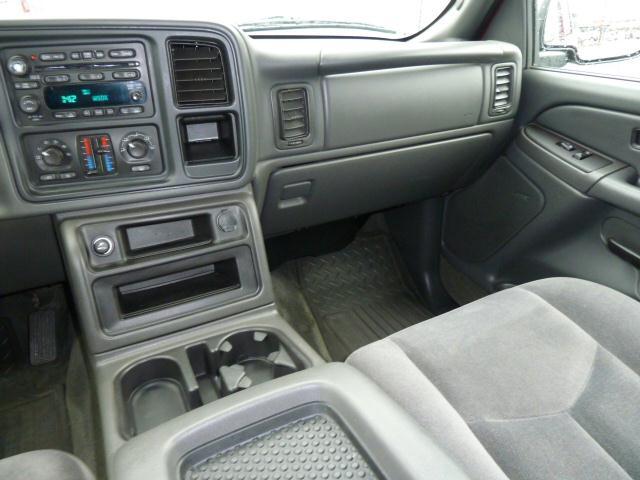 GMC Sierra 2005 photo 3