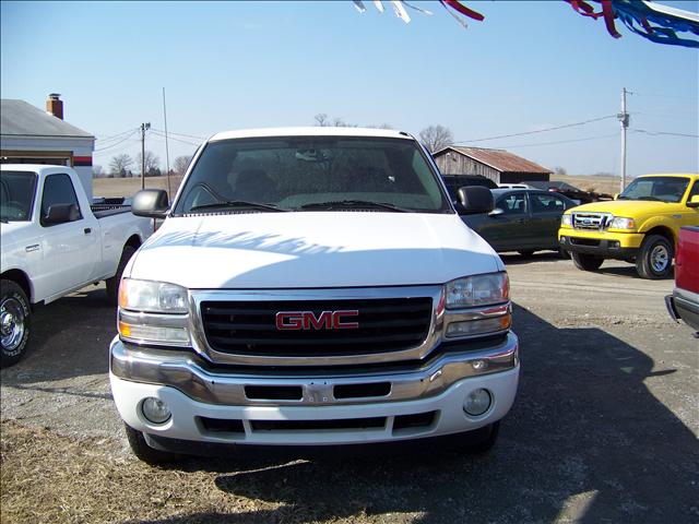 GMC Sierra 2005 photo 4