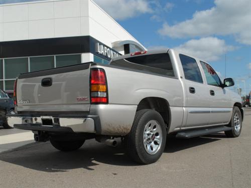 GMC Sierra 2005 photo 3