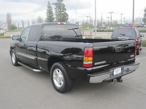 GMC Sierra 2005 photo 4
