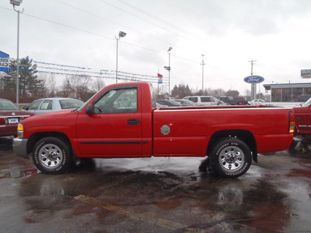 GMC Sierra 2005 photo 1