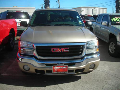 GMC Sierra 2005 photo 1