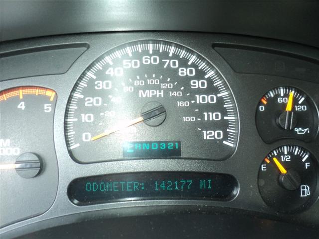 GMC Sierra 2005 photo 4