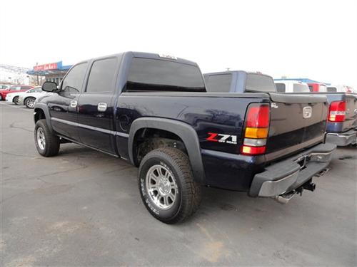 GMC Sierra 2005 photo 3