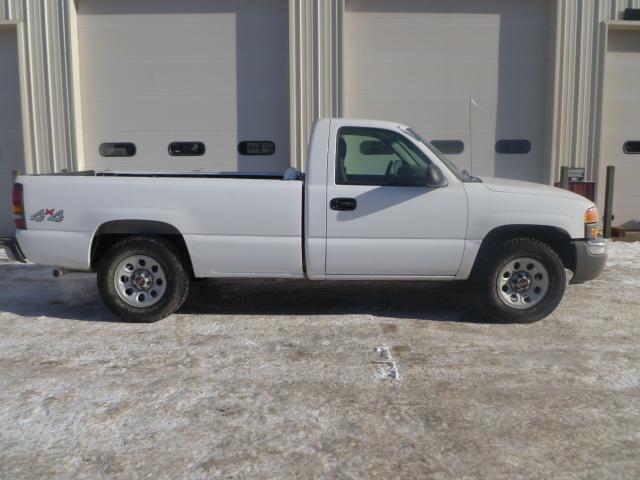 GMC Sierra 2005 photo 5