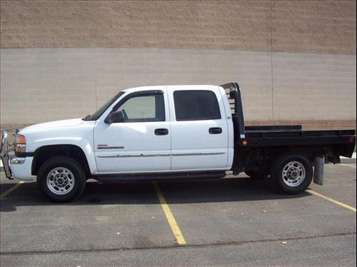 GMC Sierra 2005 photo 1