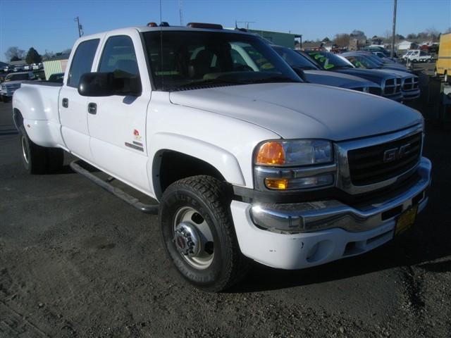 GMC Sierra 3500 SLT Crew LB Dually DSL Pickup