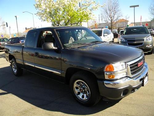 GMC Sierra 2005 photo 4