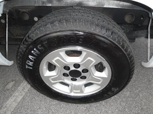 GMC Sierra 2005 photo 2