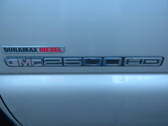 GMC Sierra 2005 photo 1