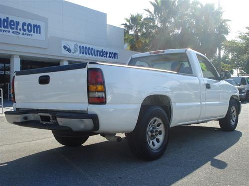 GMC Sierra 2005 photo 4