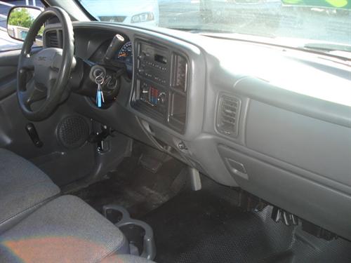 GMC Sierra 2005 photo 3