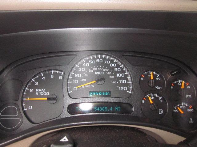 GMC Sierra 2005 photo 2