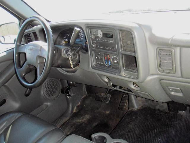 GMC Sierra 2005 photo 4