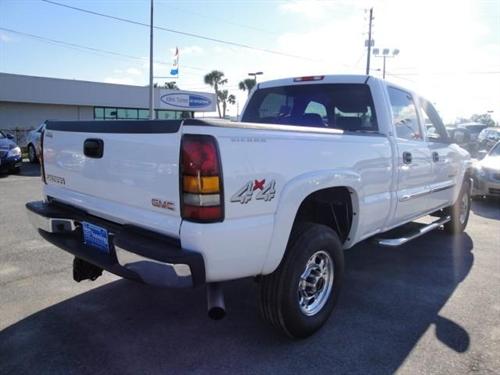 GMC Sierra 2005 photo 1