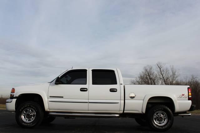 GMC Sierra 2005 photo 1