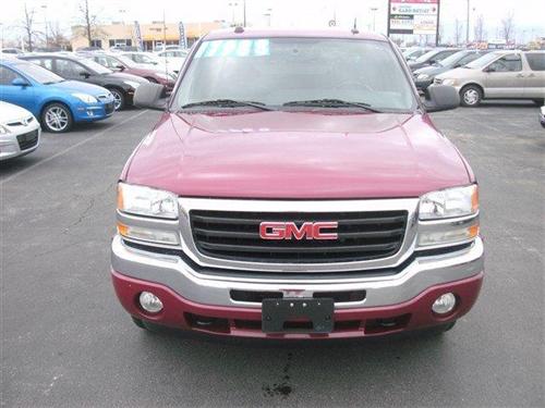 GMC Sierra 2005 photo 1