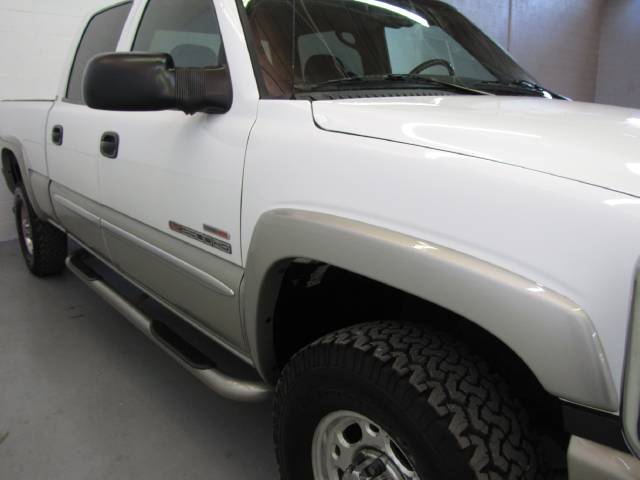 GMC Sierra 2005 photo 3