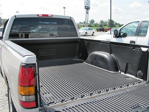 GMC Sierra 2005 photo 2