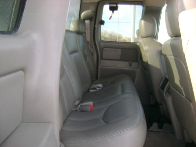 GMC Sierra SLT Pickup