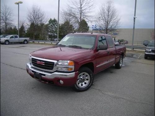 GMC Sierra 2005 photo 3