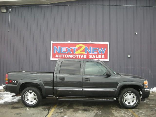 GMC Sierra 2005 photo 4