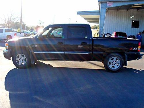 GMC Sierra 2005 photo 4