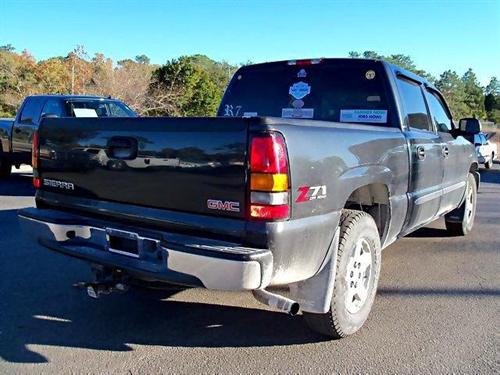 GMC Sierra 2005 photo 1