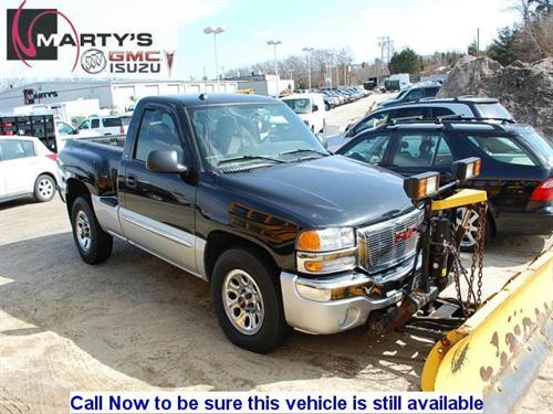 GMC Sierra 2005 photo 2