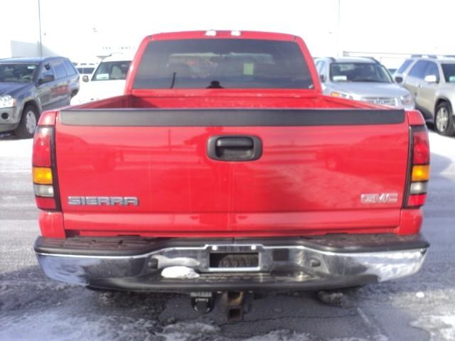 GMC Sierra 2005 photo 3