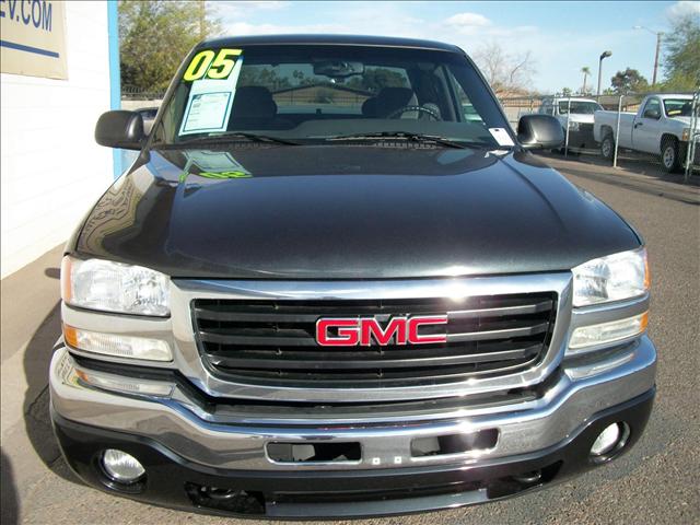 GMC Sierra 2005 photo 5