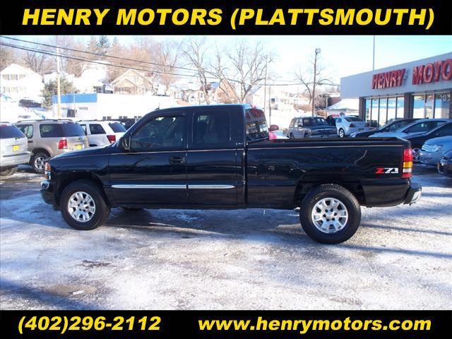 GMC Sierra SLT Pickup